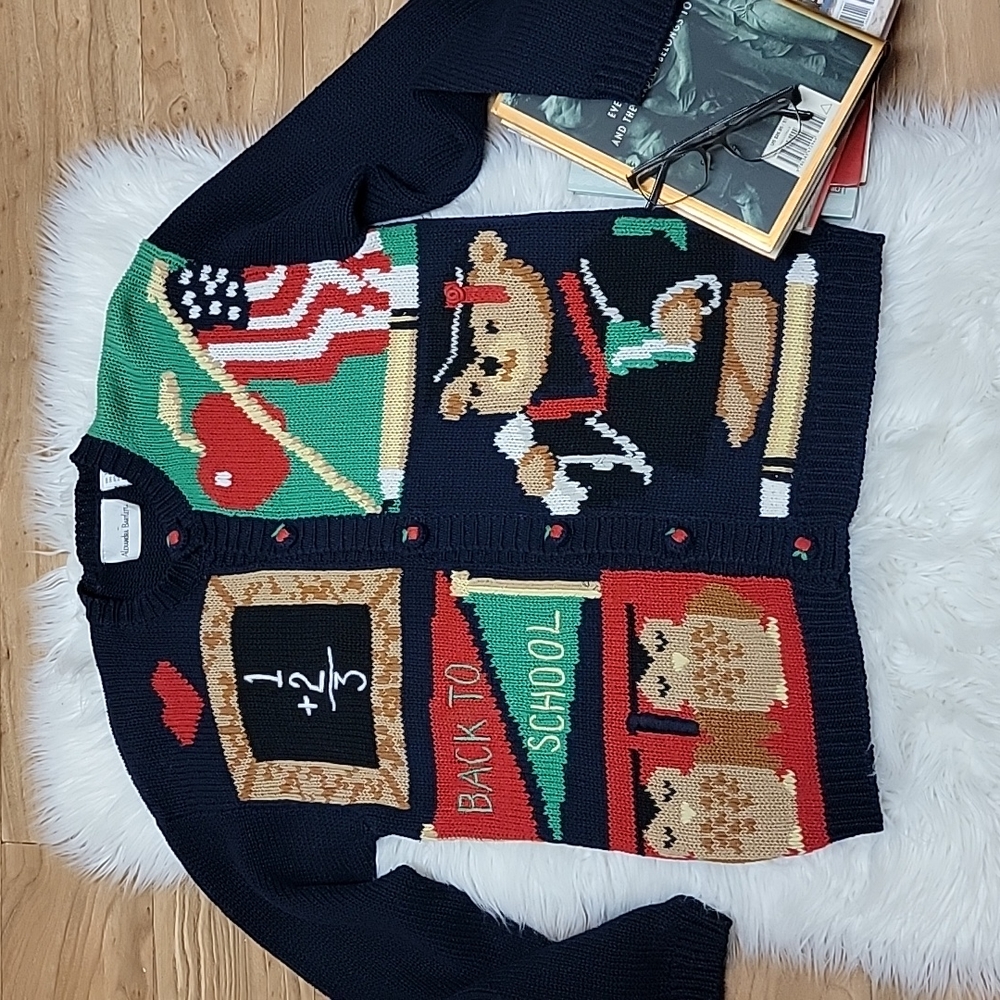 🏫VTG | Alexandra Bartlett  | Back To School Sweater
